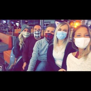 Meet your Posher, Schuyler